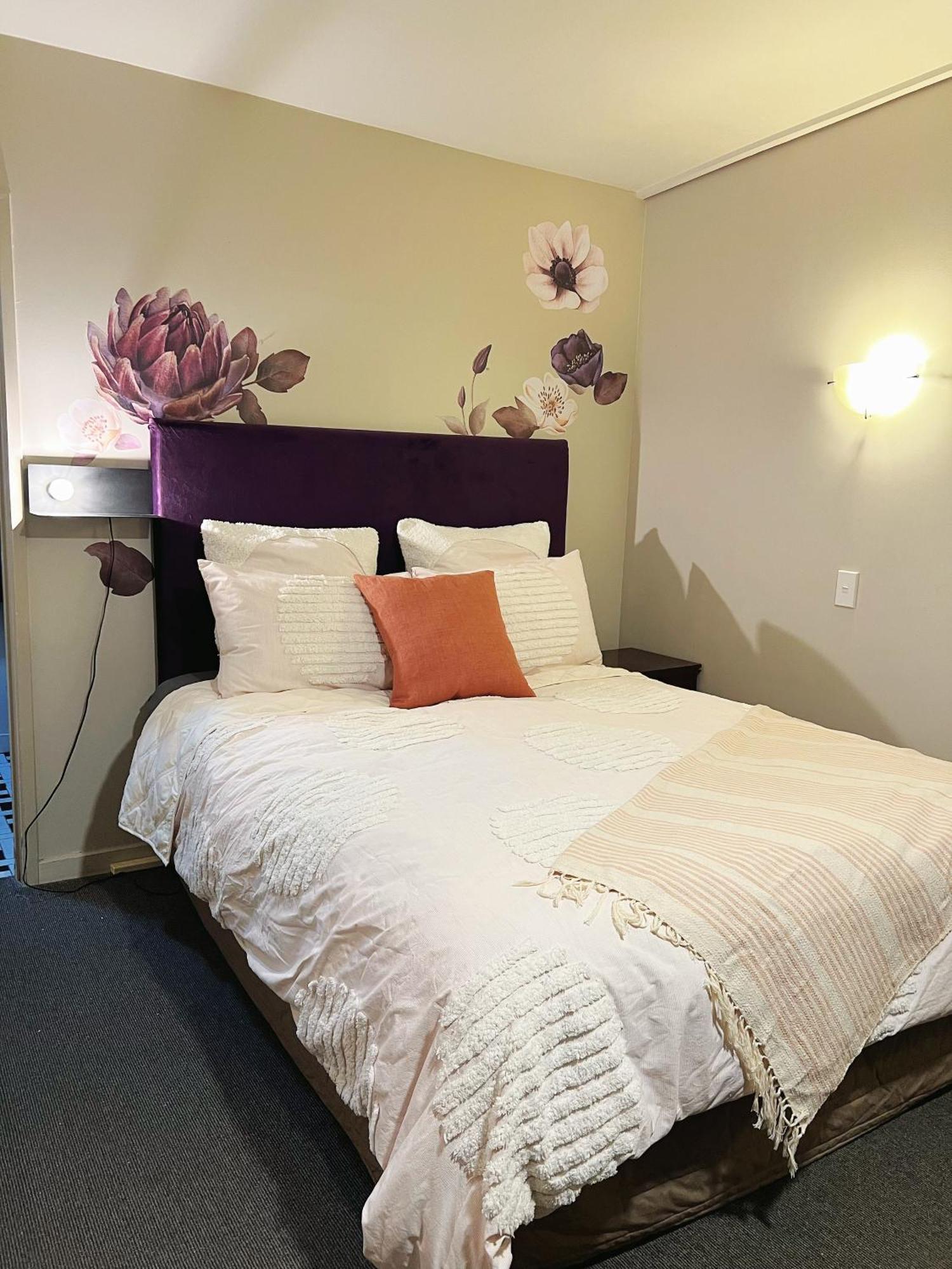 כרייסטצ'רץ' Cosy Motel Studio Apartment In Central City-Up To 2 Beds מראה חיצוני תמונה